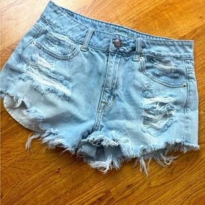 American Eagle vintage high rise jean shorts 10